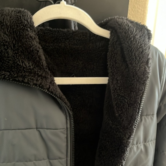 Jacket - Picture 2 of 3